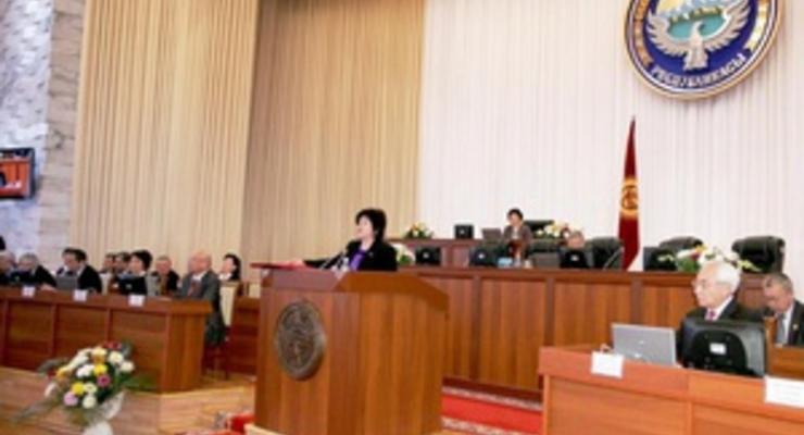 В Кыргызстане депутаты принесли в жертву семь баранов, чтобы изгнать злых духов из парламента