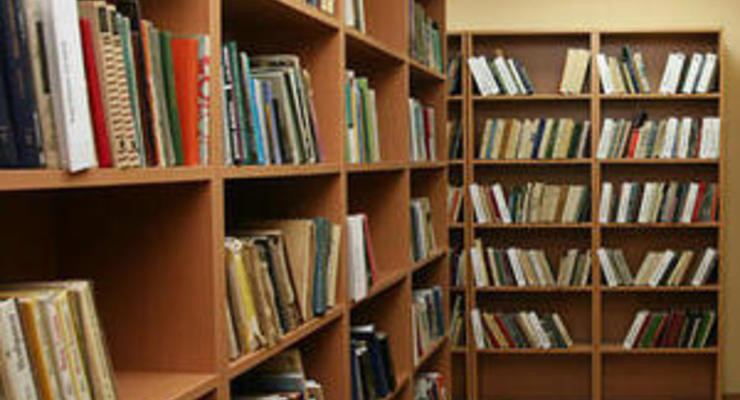 Верховная Рада запретила приватизацию книжных магазинов и библиотек