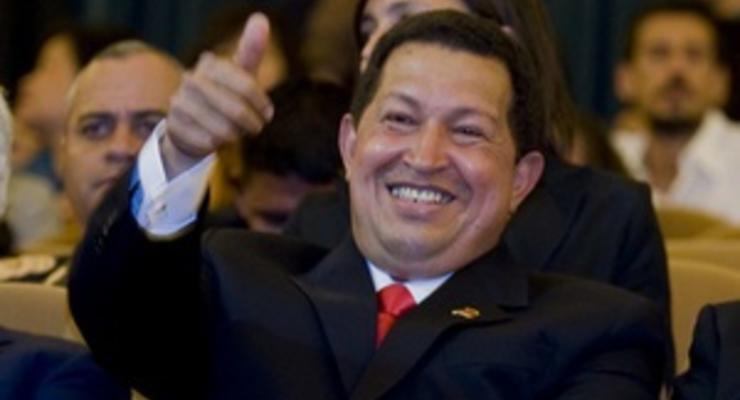 Чавес направит сверхдоходы от продажи нефти на повышение минимальной зарплаты до $360