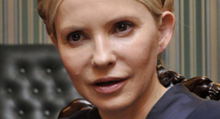 Тимошенко назвала "подарком Януковичу и Фирташу" иск в американский суд