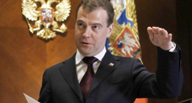 Медведев считает, что система техосмотра автомобилей изжила себя