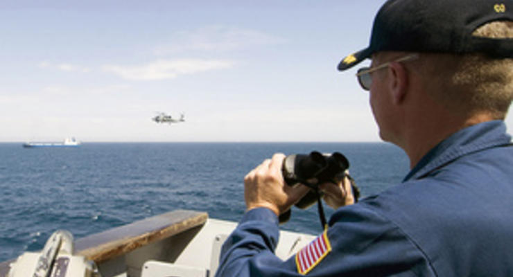 ВМС США и Турции освободили захваченное пиратами судно с китайским экипажем