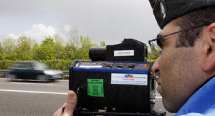 Во Франции с дорог уберут знаки, предупреждающие о радарах скорости