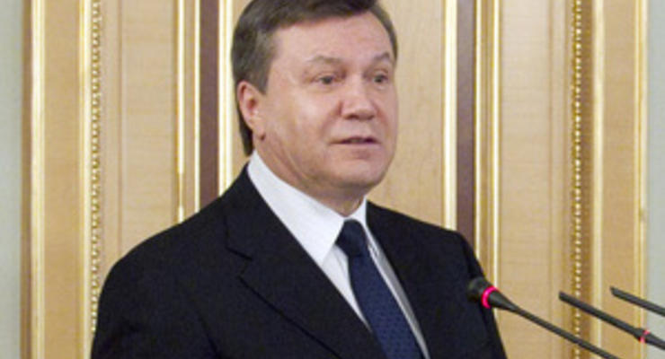 Янукович поручил Табачнику разработать новый законопроект об образовании