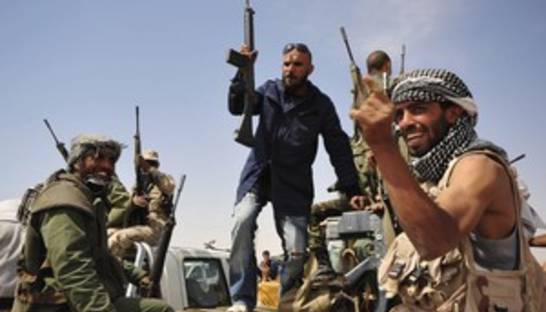 Корабли НАТО в Ливии перехватили возле порта Мисураты катер со взрывчаткой