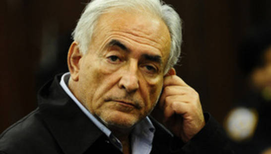 Фотогалерея: Нью-йоркский узник. Главу МВФ перевели в город-тюрьму Райкерс-Айленд