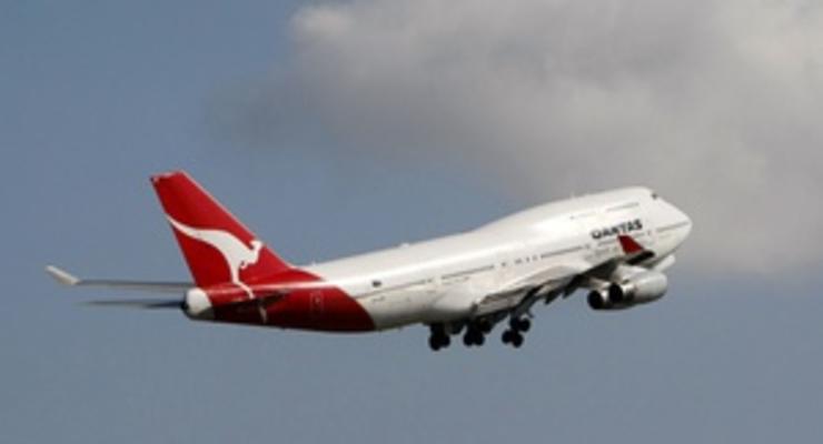Boeing-747 с 308 пассажирами на борту совершил аварийную посадку в Бангкоке