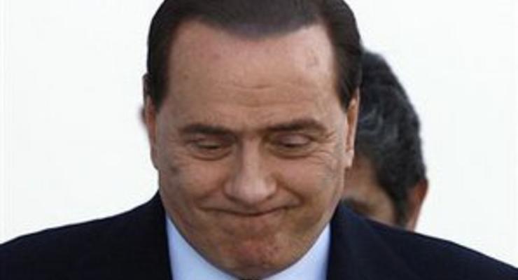 Итальянский телеканал оштрафовали за трансляцию интервью Берлускони
