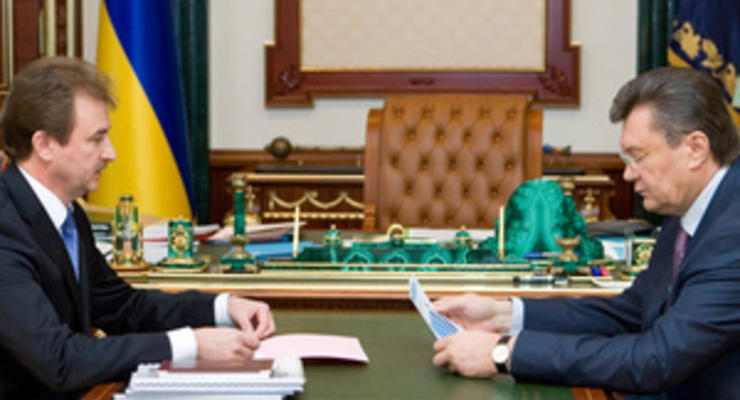 Янукович поручил Киевсовету присоеденить Днепровские острова и Жуков остров к Голосеевскому парку