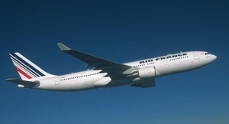 Падение разбившегося летом 2009 года самолета Air France продолжалось три с половиной минуты