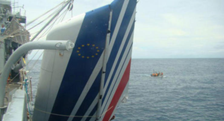 Со дна Атлантики подняли 75 тел пассажиров лайнера, разбившегося в 2009 году