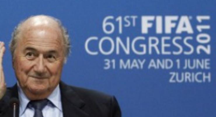 Блаттер не будет наказывать Англию за попытку отсрочить выборы президента FIFA