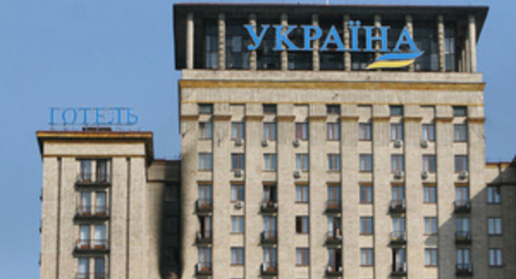 Пожар в киевской гостинице Украина ликвидирован