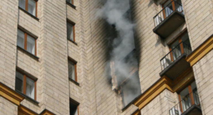 Фотогалерея: Спасите Украину. В гостинице на Майдане Незалежности произошел пожар