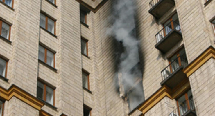 Одной из причин пожара в гостинице Украина считают замыкание в кондиционере
