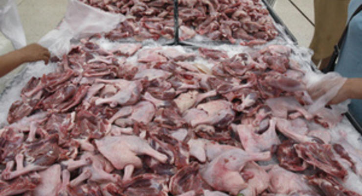 В Киеве 25 человек отравились куриным мясом