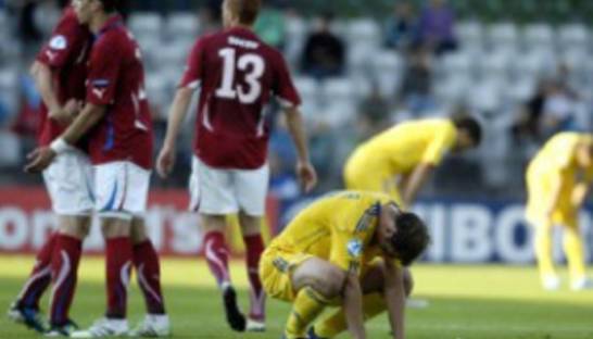 Фотогалерея: Холодный душ. Украинцы в стартовом матче Евро-2011 уступили чехам