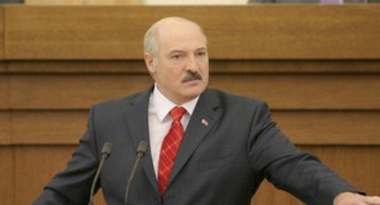 МИД не комментирует слова Лукашенко о том, что Запад держит Украину на "коротком поводке"