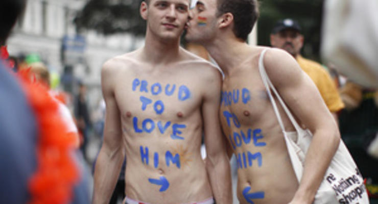 Фотогалерея: Гей-пора. По миру прокатилась волна парадов сексменьшинств