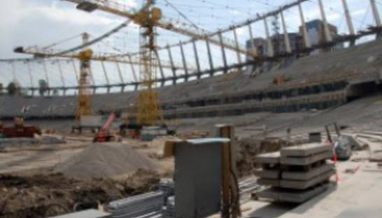 Дело: На НСК Олимпийский из бюджета выделено еще почти 400 млн грн