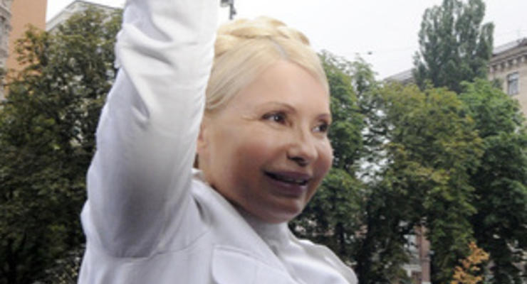 Тимошенко интересно, арестованы ли ее собаки: Им гулять можно, или они на подписке, как и я?