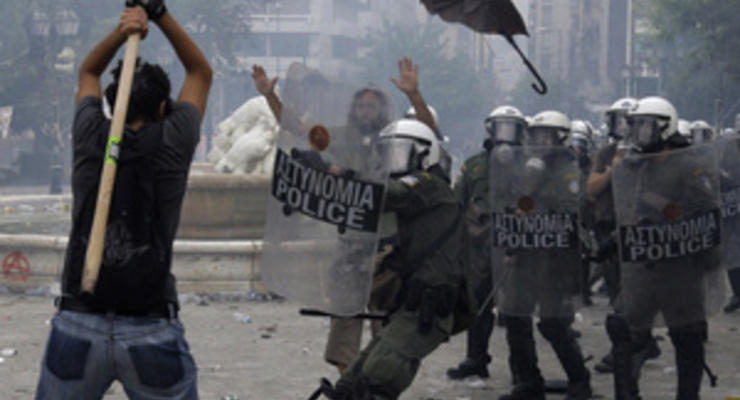 Фотогалерея: Греческая борьба. Массовые беспорядки в центре Афин