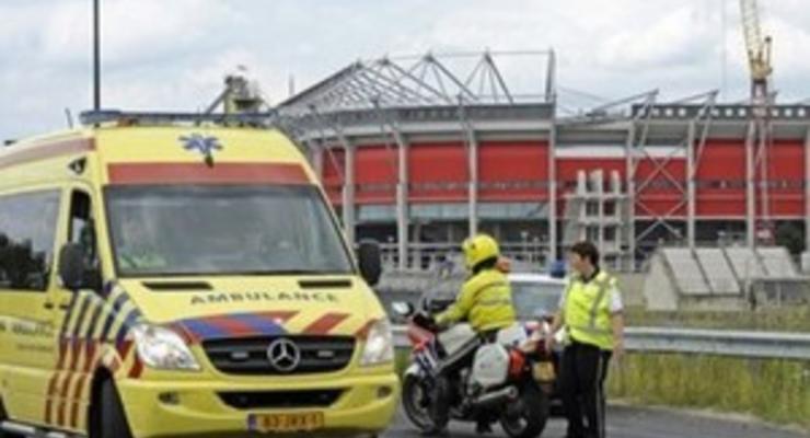 В Нидерландах при обрушении крыши стадиона погиб один человек