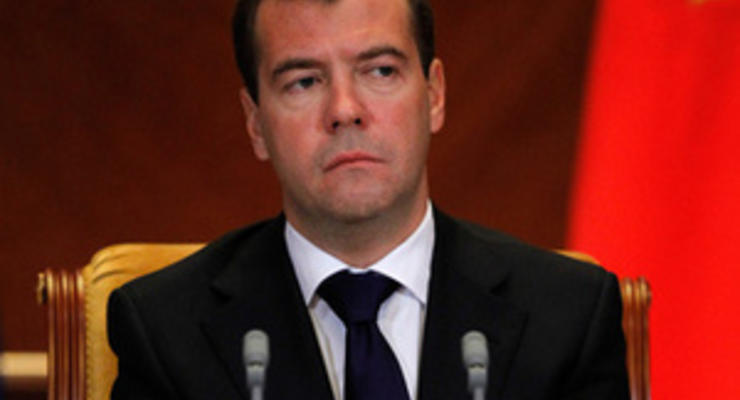 Медведев внес в Госдуму законопроект о кастрации педофилов