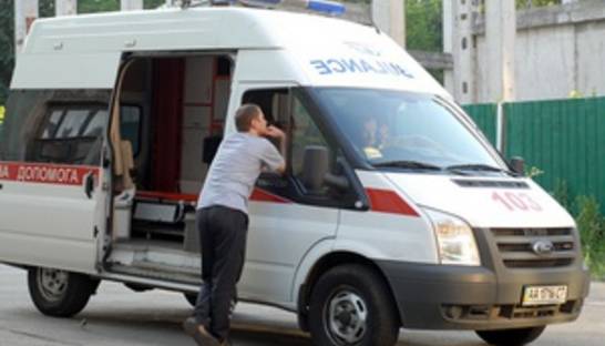 В Донецкой области годовалая девочка осталась жива, выпав из окна пятого этажа