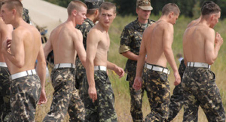 В Крыму младший сержант избил солдата за отказ принести ему пиво