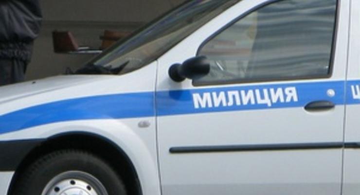 В Красноярске мужчина угнал машину с детьми и бабушкой