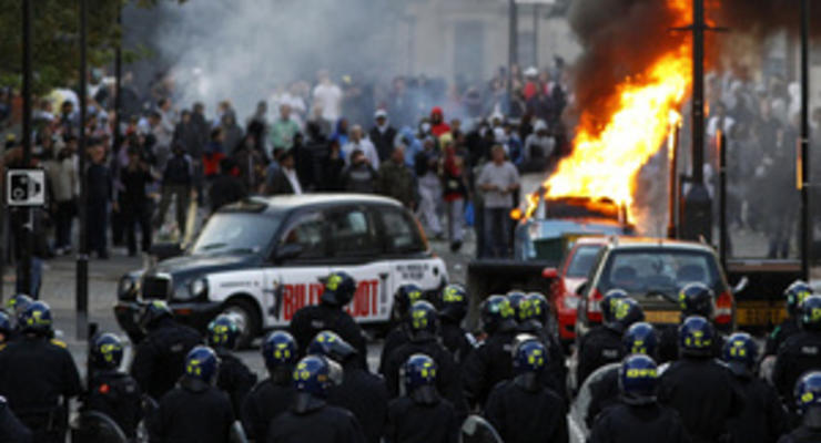 Фотогалерея: Anarchy in the UK. В Лондоне вспыхнули крупнейшие за последние десятилетия погромы