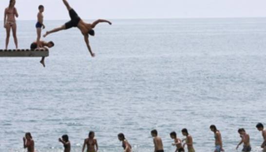 В Украину возвращается летнее тепло