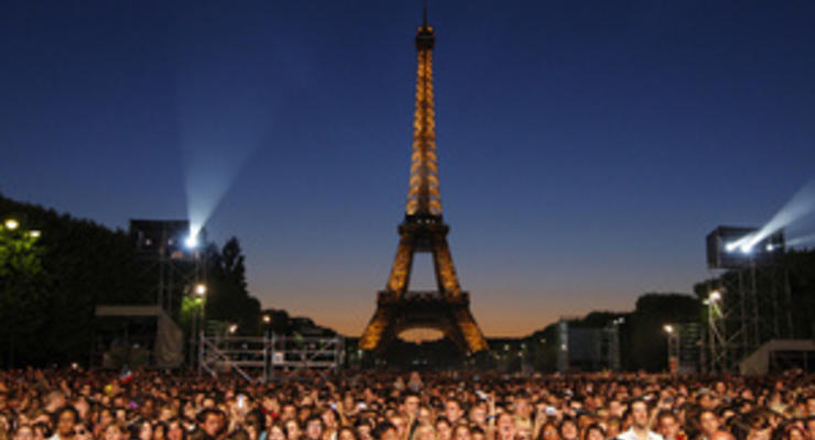 Французы с ежегодным доходом более 1 млн евро будут платить больше налогов