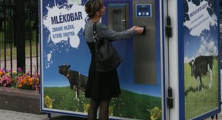В Киеве установили автомат по продаже молока