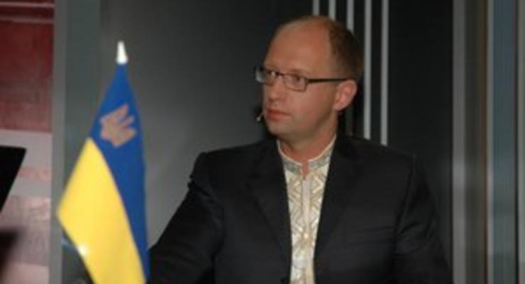 Яценюк: Власть пыталась устроить в Киеве 24 августа то же, что было во Львове 9 мая