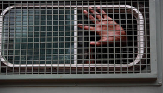 В Греции задержали россиянина по подозрению в продаже оружия колумбийским повстанцам