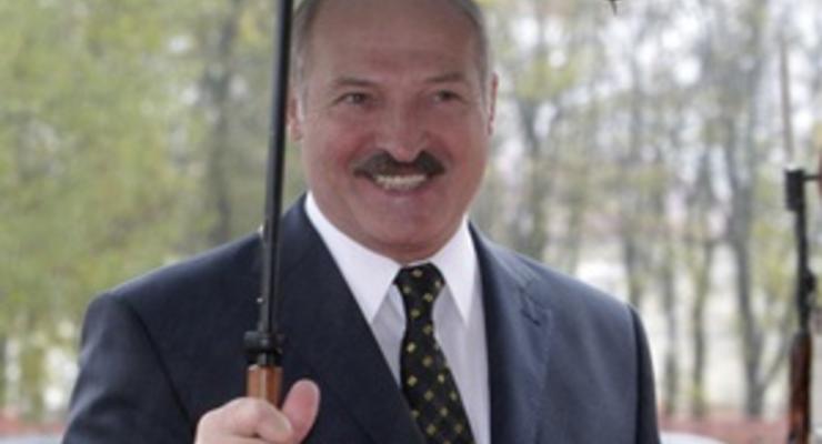 Раздевайтесь, напрягайтесь и начинайте работать: Лукашенко разъяснил банкирам, как вернуть стабильность
