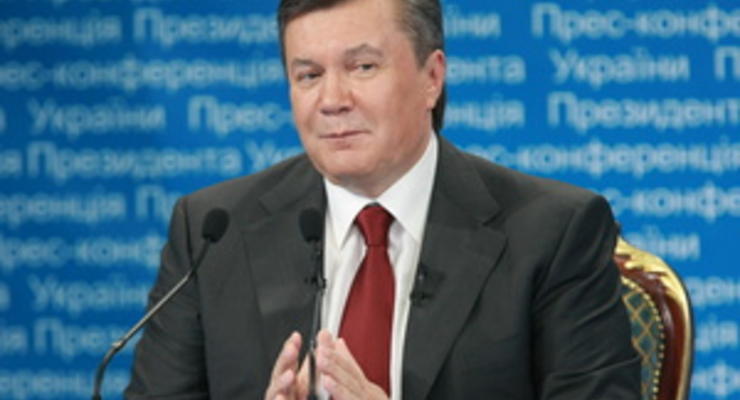 Янукович рассказал, что в школе "списывал и давал списывать"