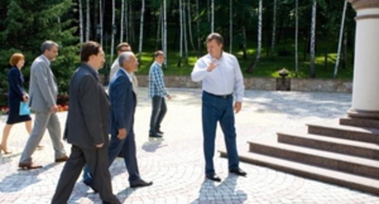 Свобода: Землю в Межигорье отдали Януковичу за бесценок