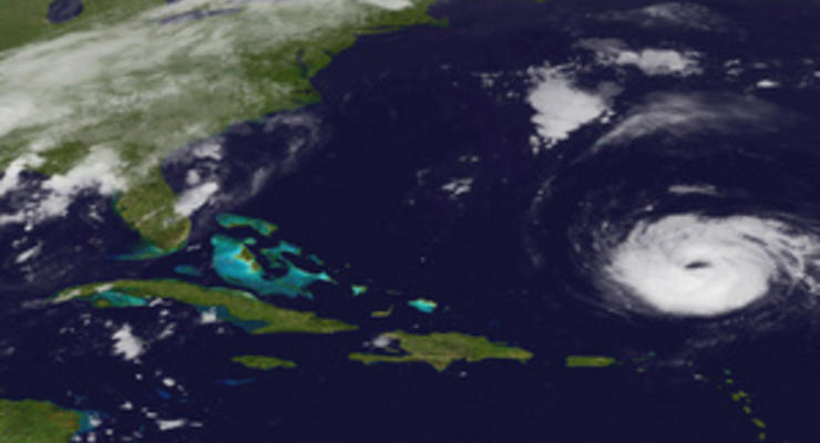 Ураган Катя в Атлантическом океане усилился до четвертой категории