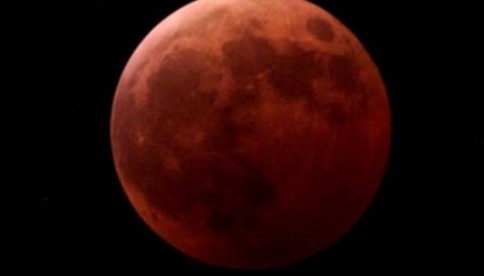 NASA запустило в космос два лунных зонда-близнеца