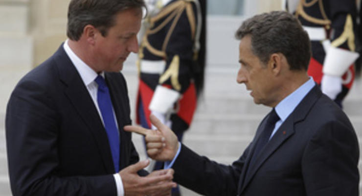 Саркози и Кэмерон прибыли в Ливию