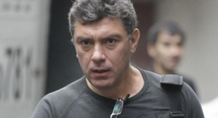 Немцов не советует Прохорову продолжать политическую борьбу