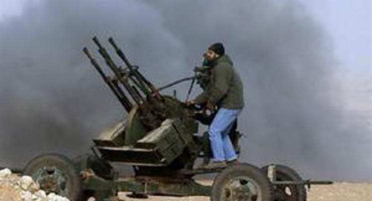Войска Каддафи отбили наступление повстанцев на Сирт