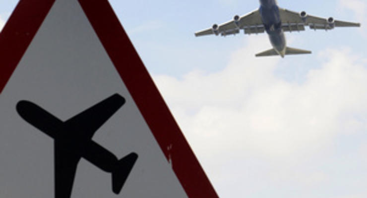 Українцям обіцяють якісні й цінові зміни на ринку авіаперевезень тільки наступного літа