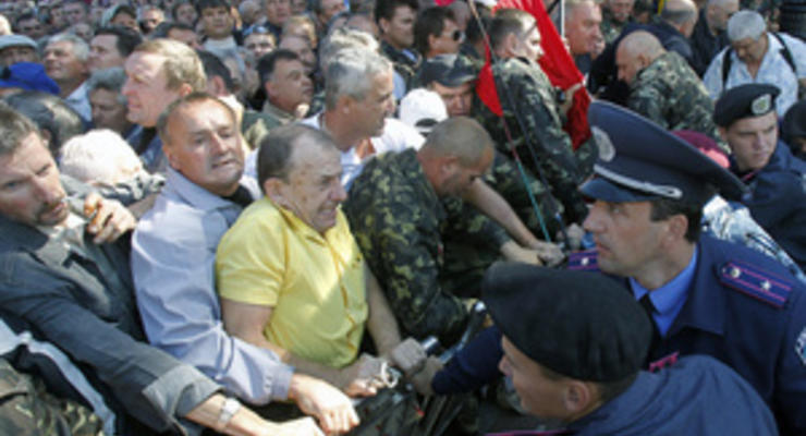 Партія Тимошенко закликає українців взяти участь в акціях протесту
