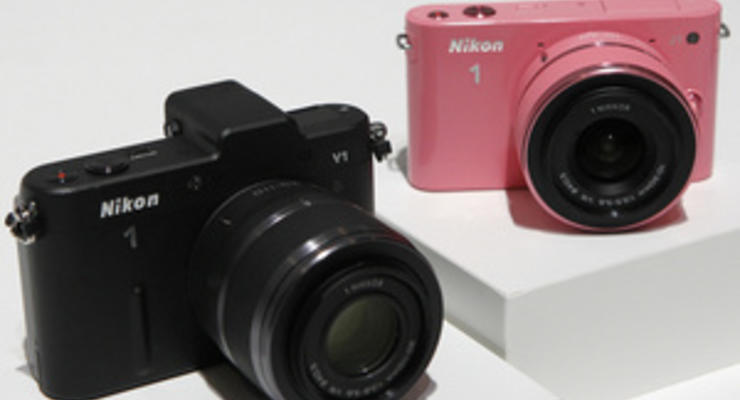 Nikon представив першу бездзеркальну камеру