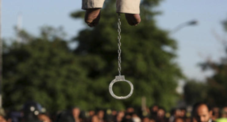 В Иране юношу казнили за убийство самого сильного человека страны