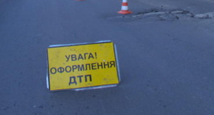 У Чернігівській області мікроавтобус зіткнувся із ЗІЛом: двоє загиблих